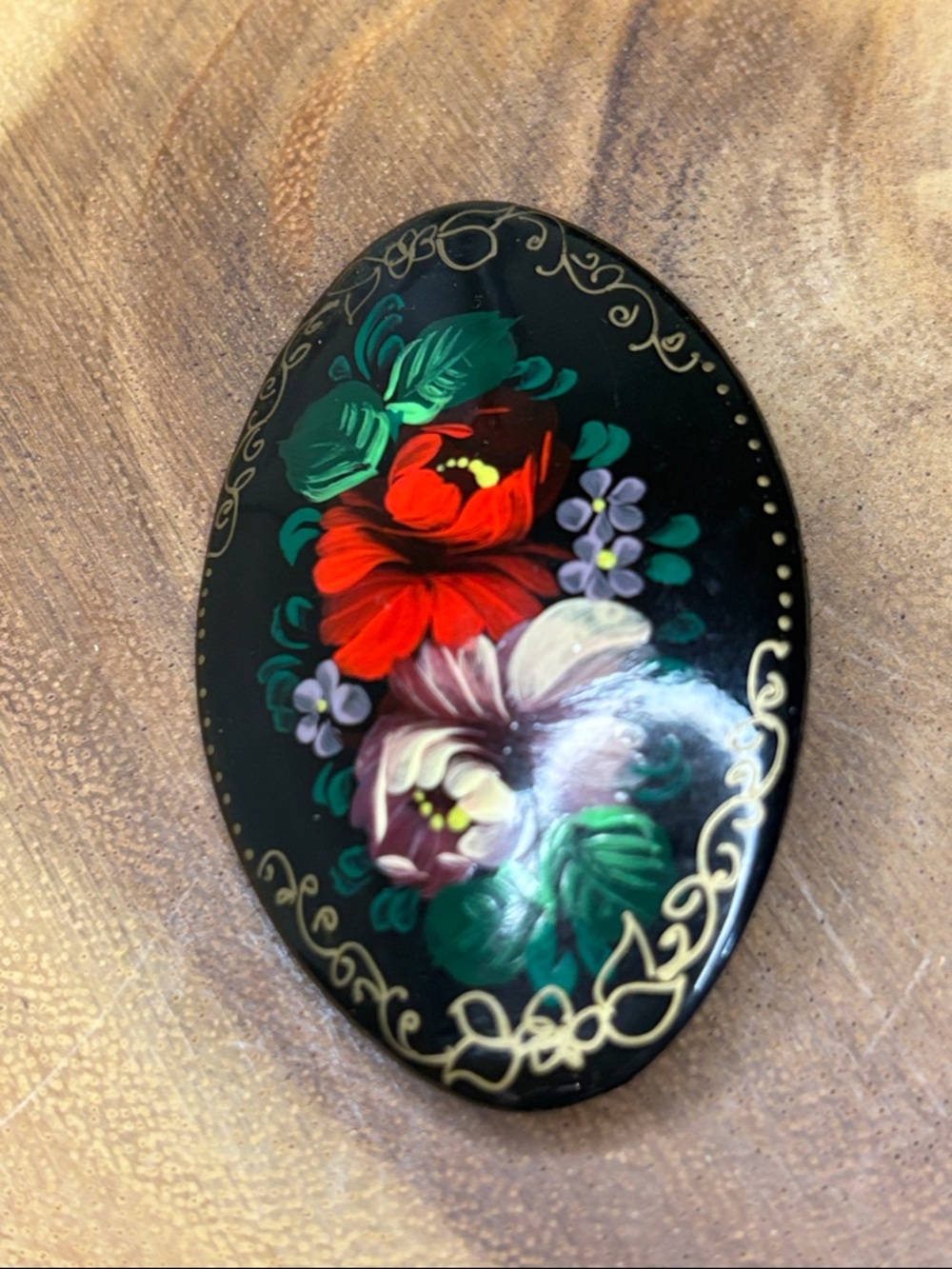 Hand-Painted Floral Lacquer Brooch in Black